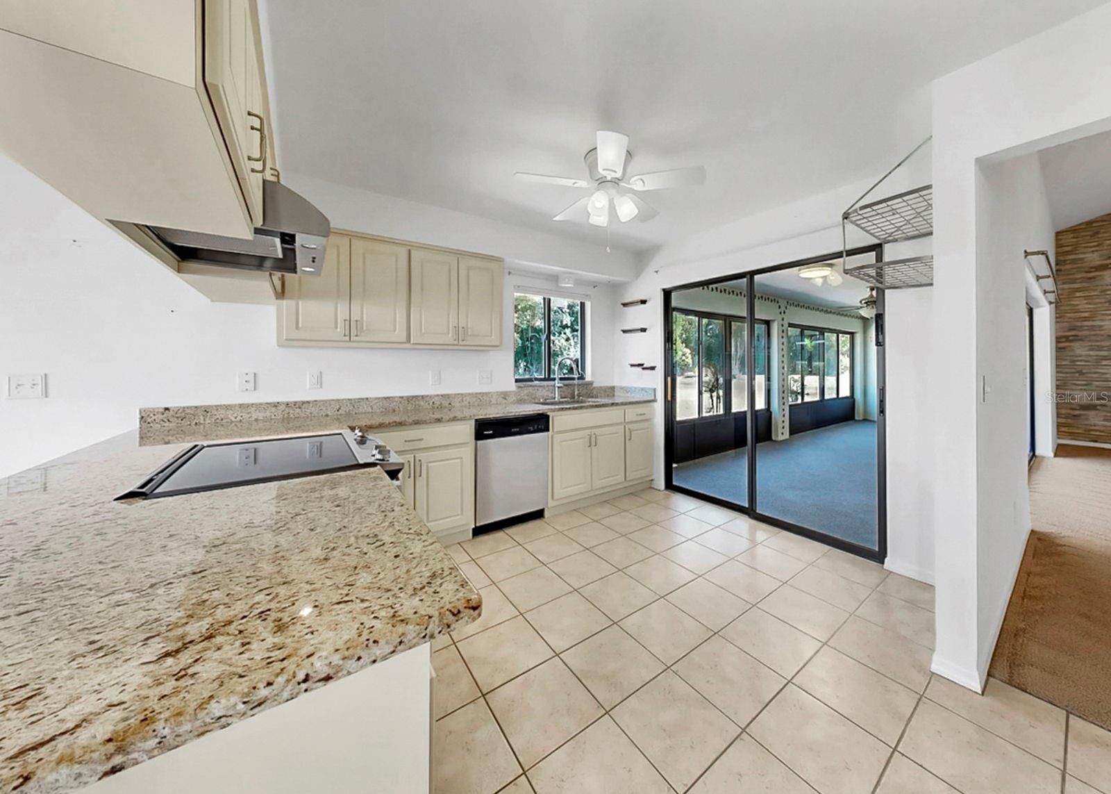 Image 16 of 60 For 1929 New Bedford Drive