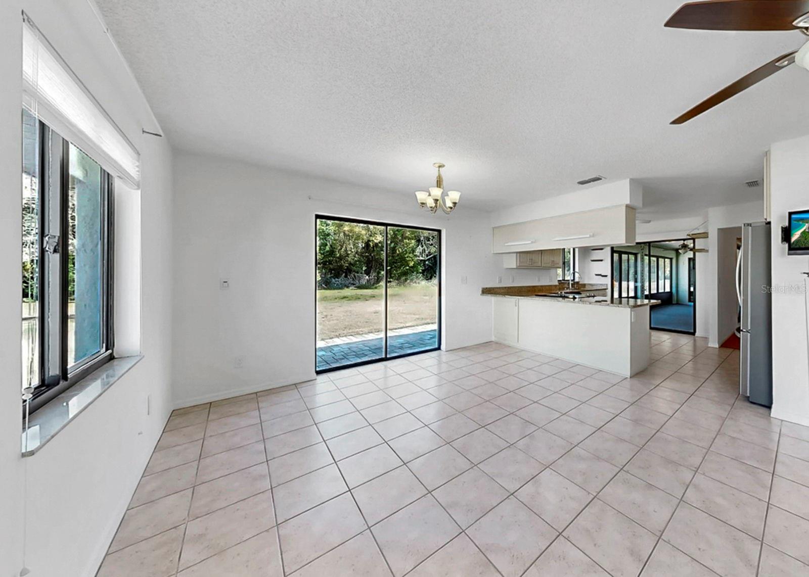 Image 28 of 60 For 1929 New Bedford Drive