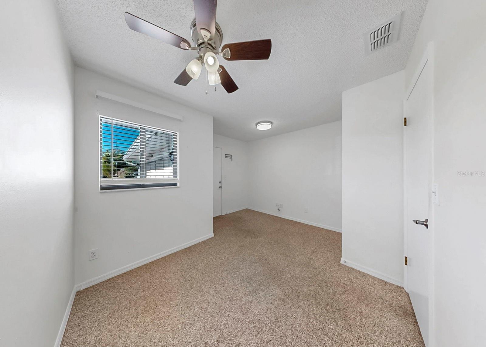 Image 41 of 60 For 1929 New Bedford Drive