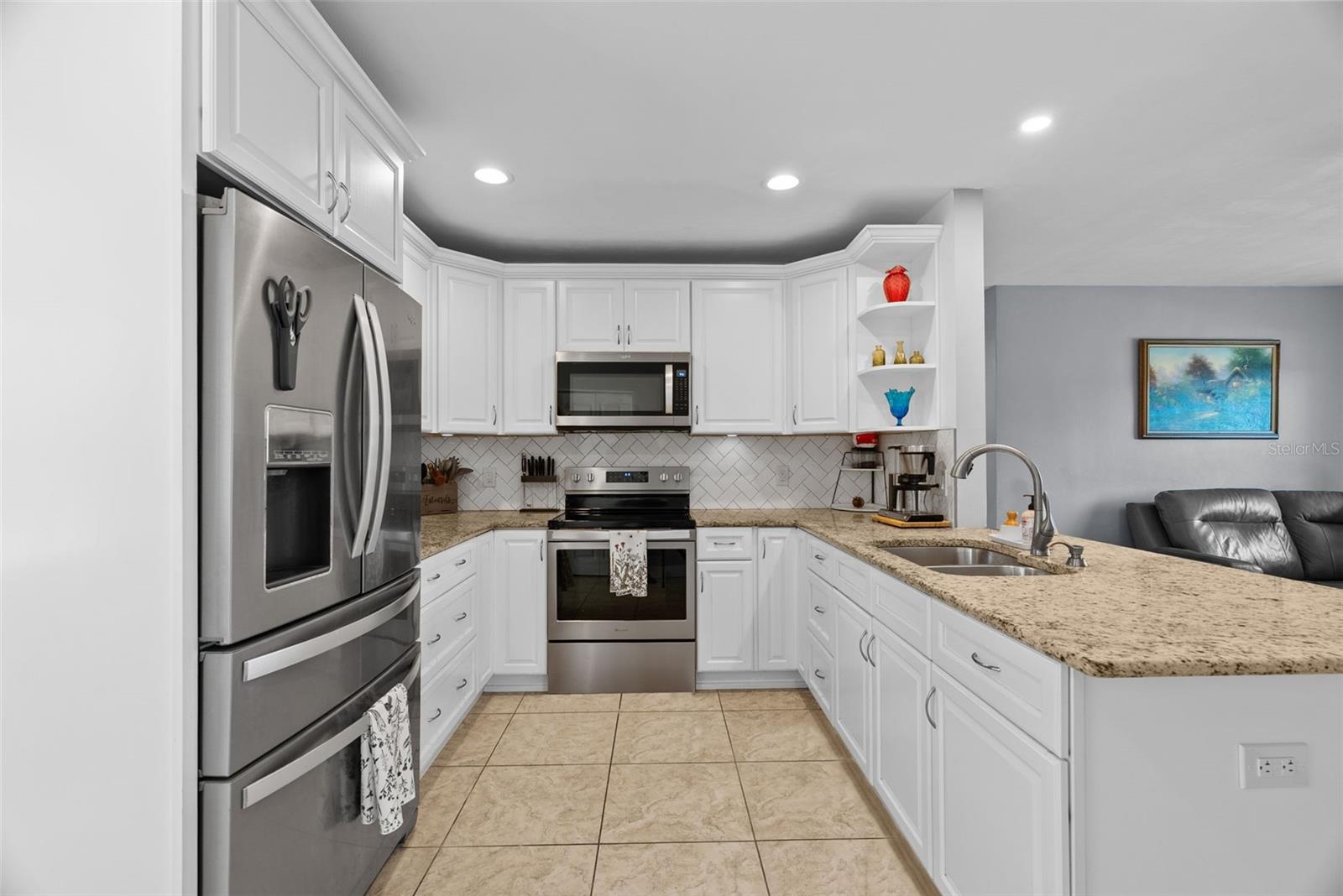 Image 6 of 18 For 4817 Drift Tide Drive