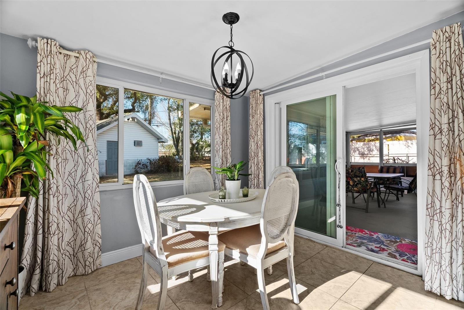 Image 8 of 18 For 4817 Drift Tide Drive