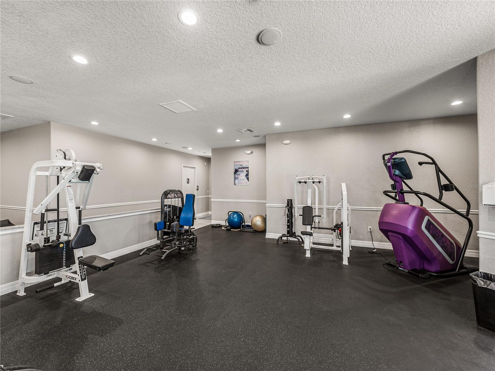 Image 73 of 82 For 5535 Braddock Drive