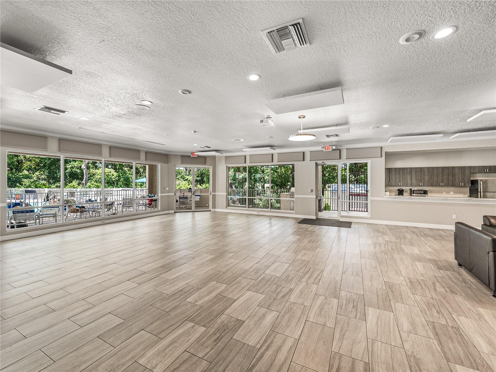 Image 78 of 82 For 5535 Braddock Drive