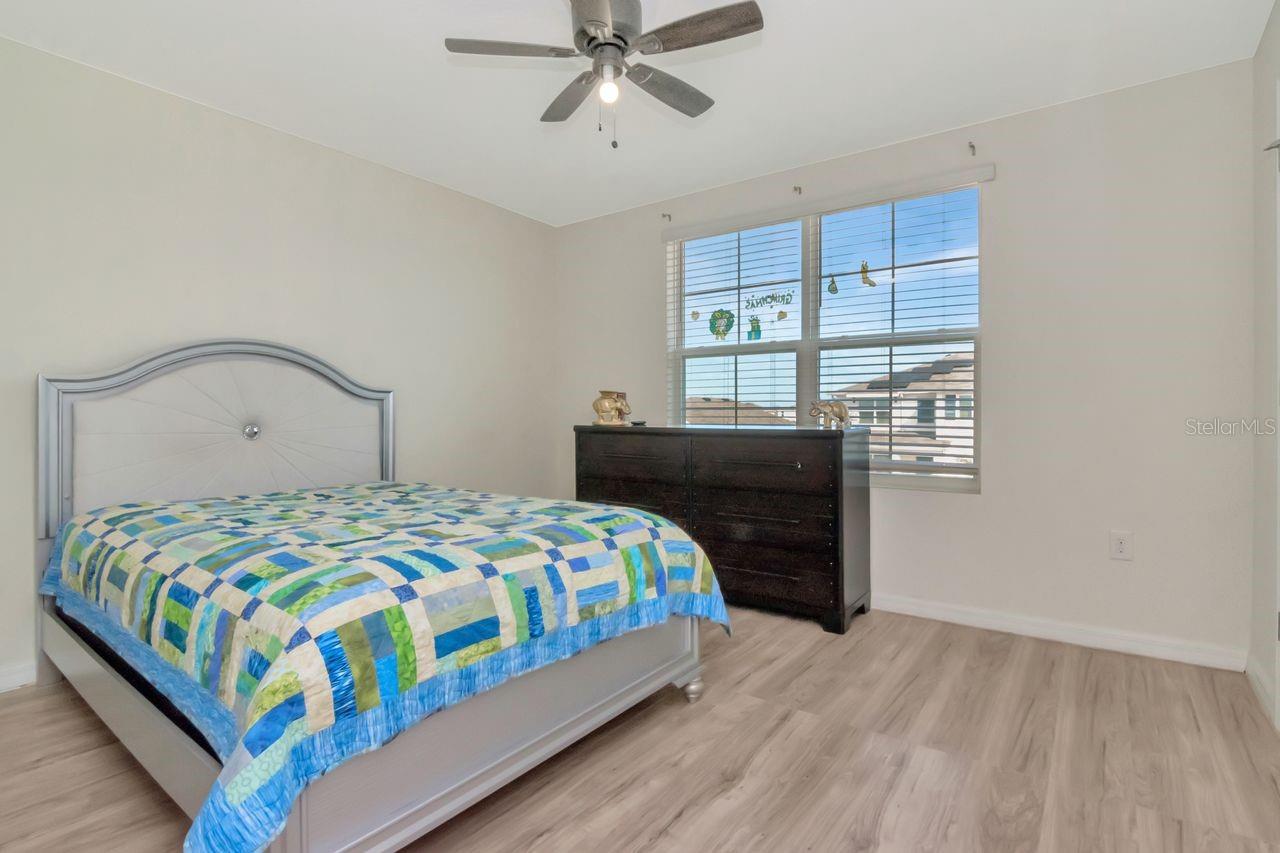 Image 27 of 59 For 1103 Swaying Sawgrass Avenue