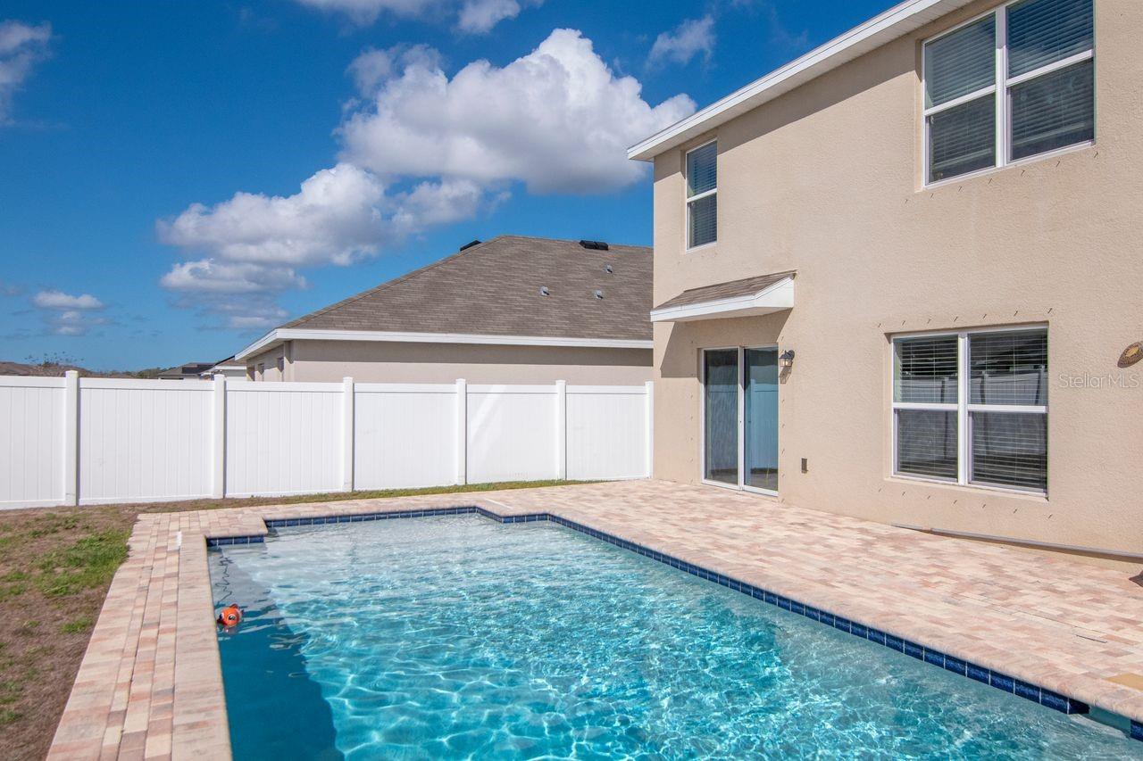 Image 33 of 59 For 1103 Swaying Sawgrass Avenue