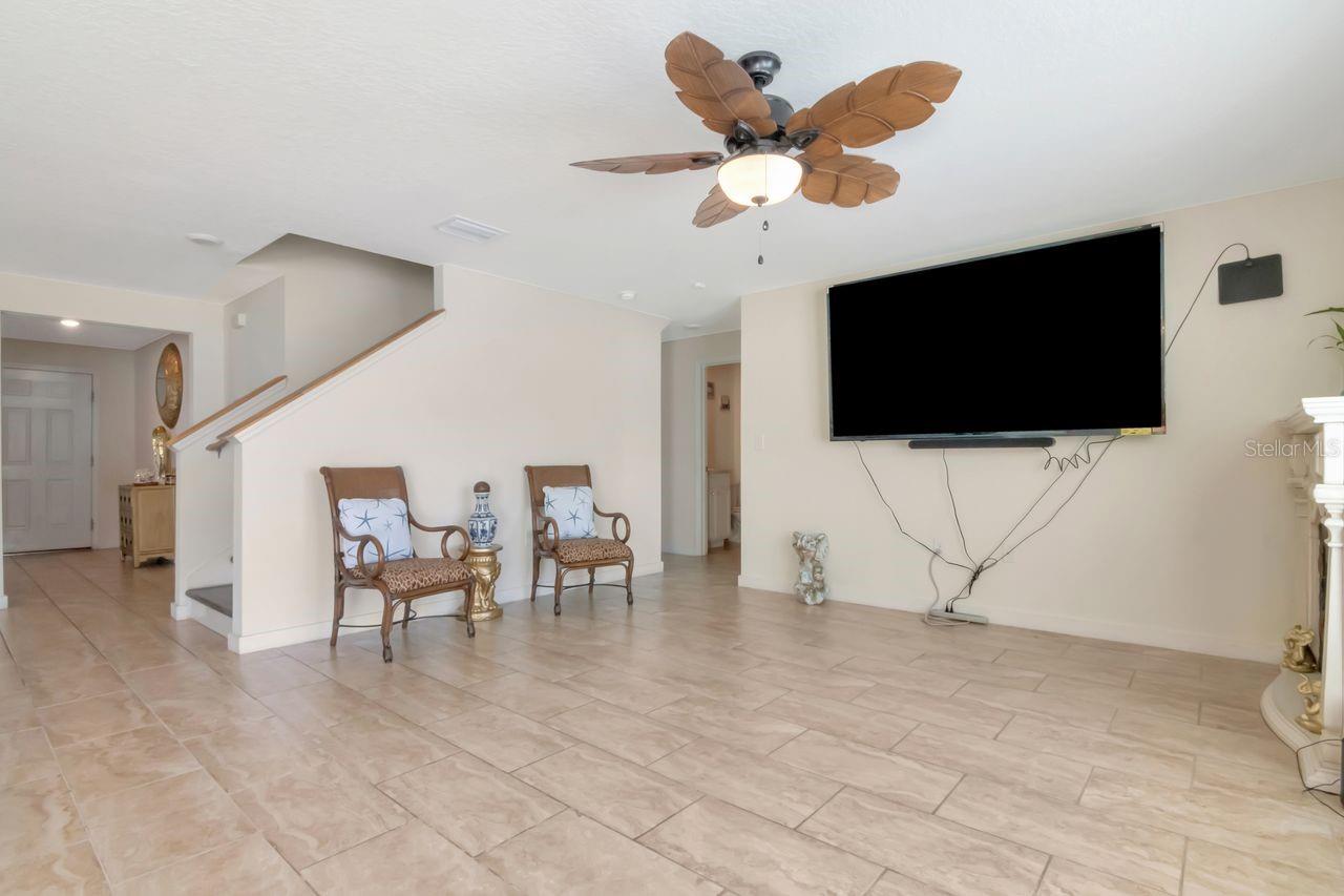 Image 52 of 59 For 1103 Swaying Sawgrass Avenue