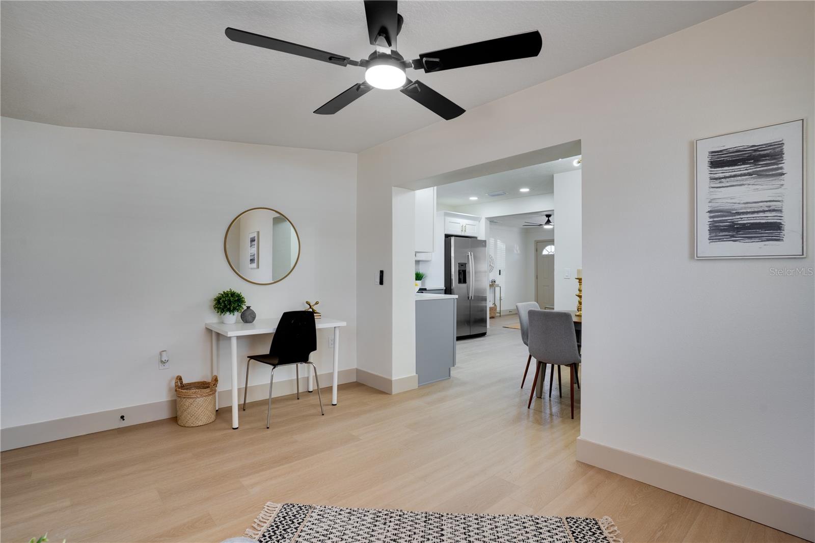 Image 13 of 29 For 4065 39th Avenue N