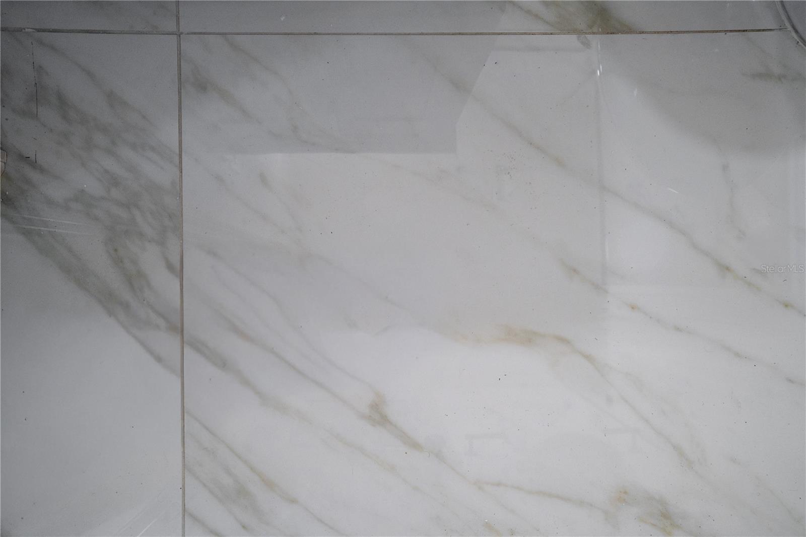 Image 19 of 29 For 4065 39th Avenue N