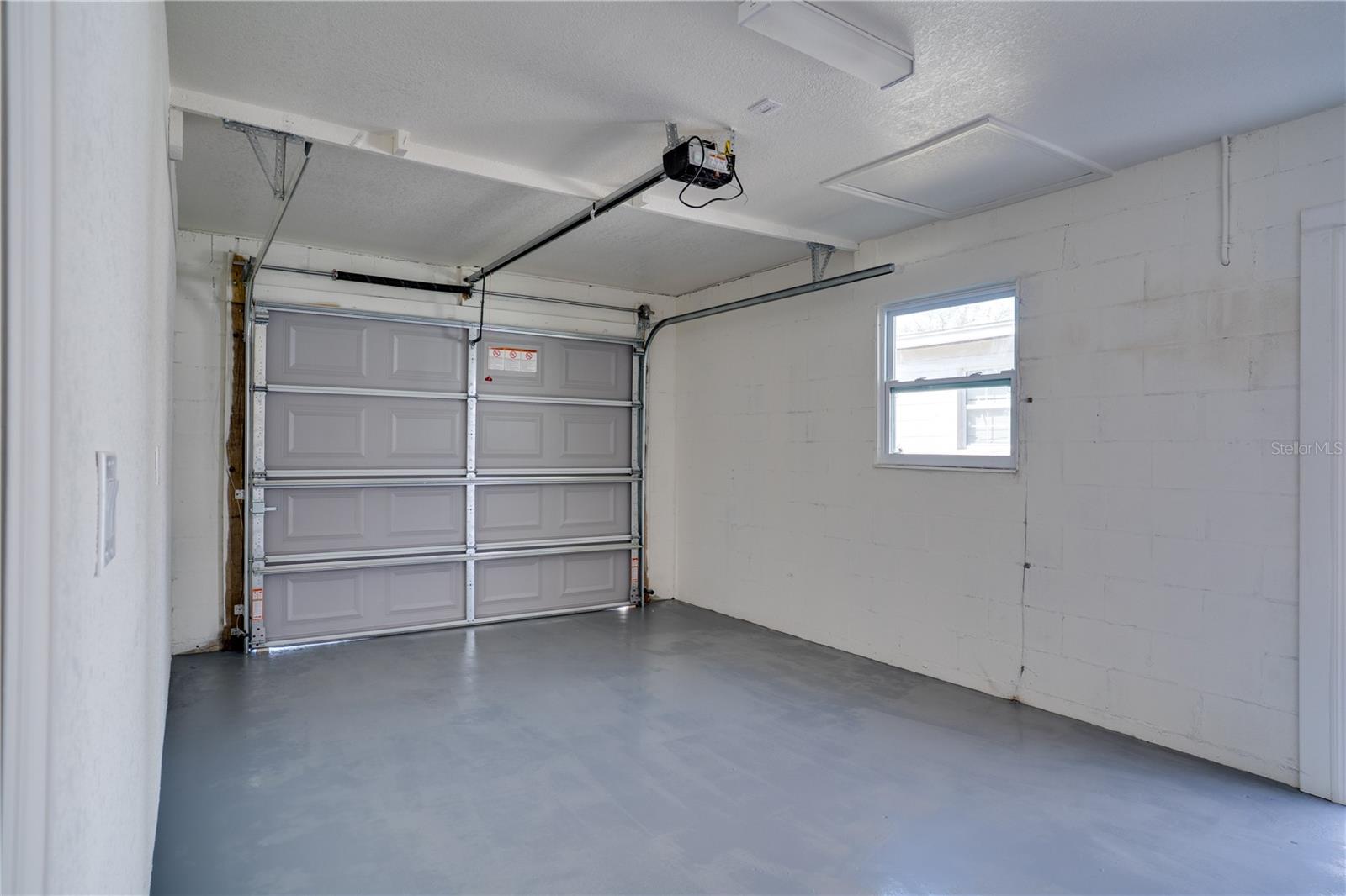 Image 20 of 29 For 4065 39th Avenue N