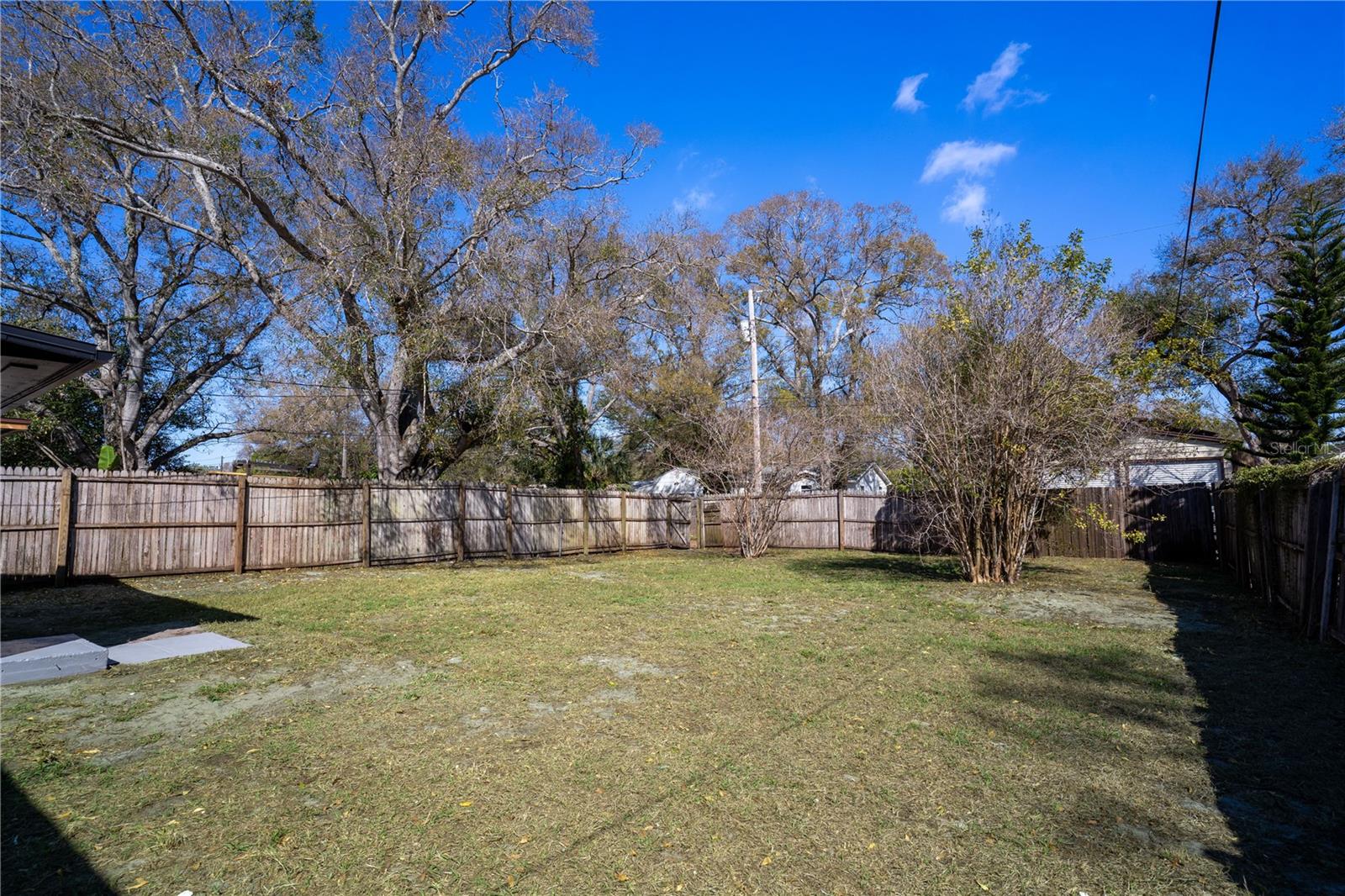 Image 21 of 29 For 4065 39th Avenue N