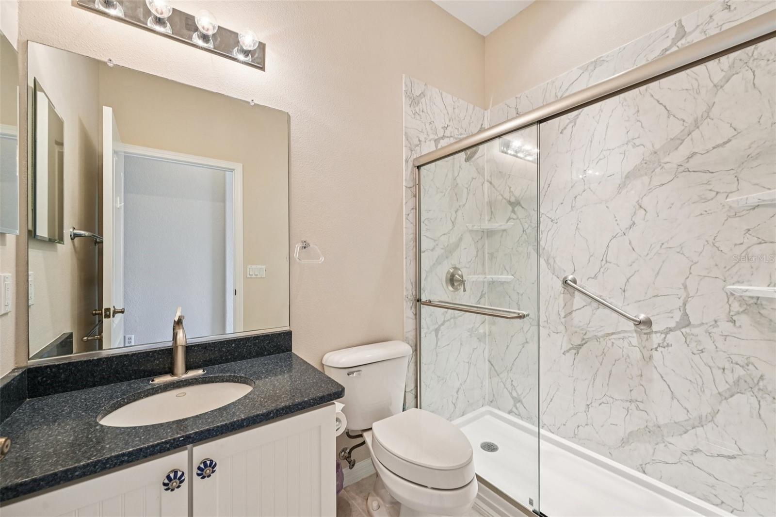 Image 28 of 58 For 819 Regal Manor Way