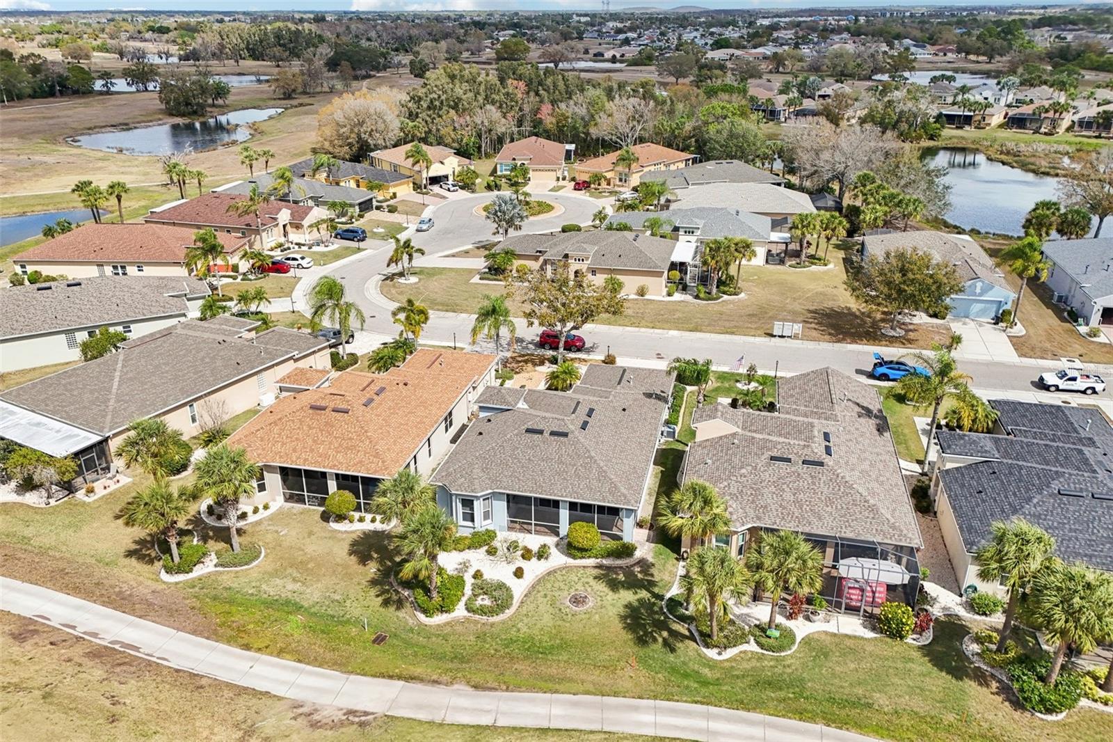 Image 44 of 58 For 819 Regal Manor Way