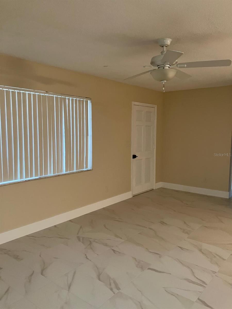 Image 3 of 12 For 6807 113th Street