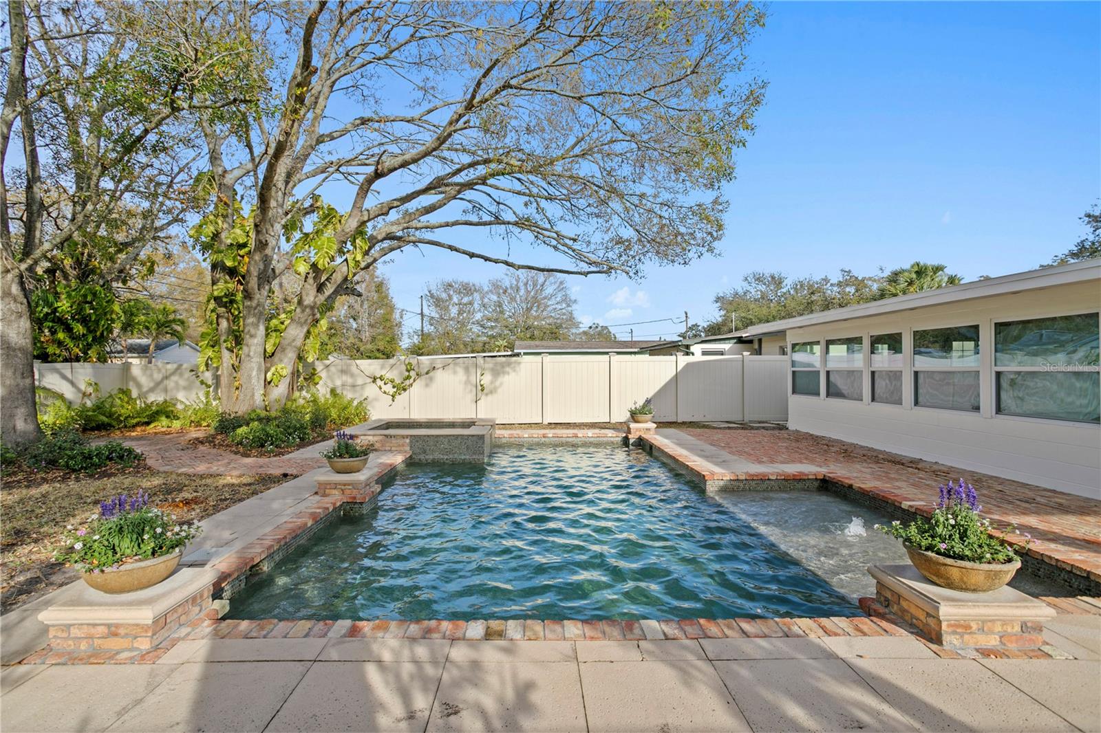 Image 30 of 44 For 761 42nd Avenue N