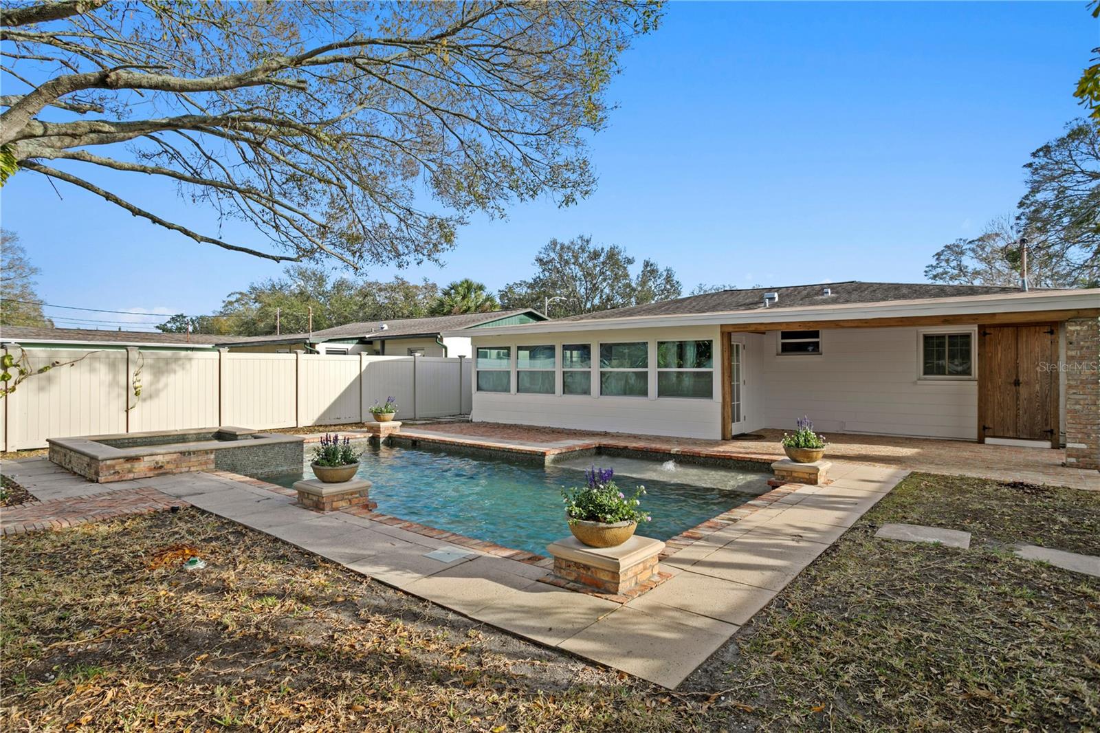 Image 31 of 44 For 761 42nd Avenue N