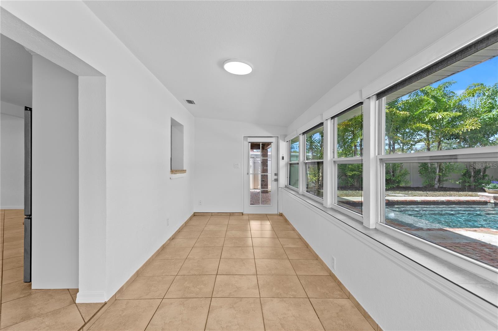 Image 38 of 44 For 761 42nd Avenue N