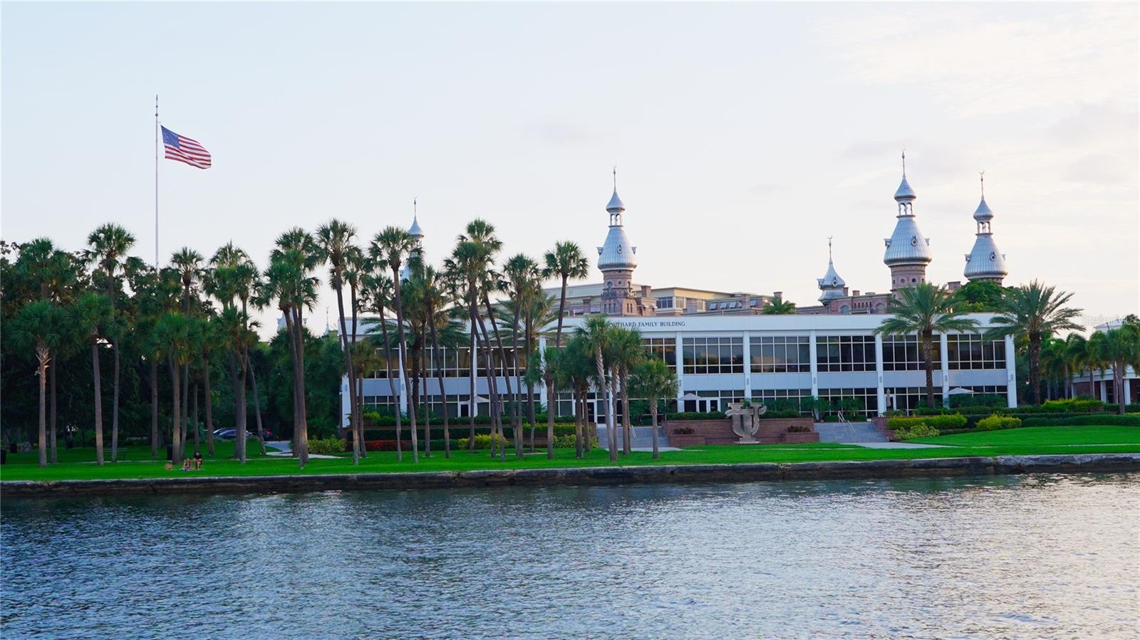 Image 47 of 60 For 201 Laurel Street 701