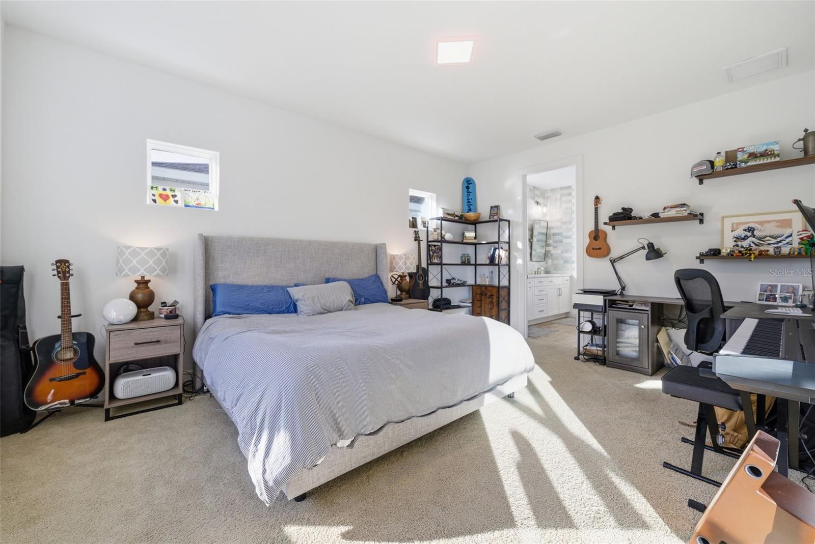 Image 17 of 72 For 5909 Silver Sun Drive