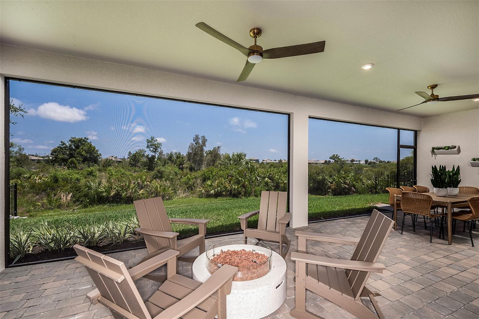 Image 6 of 50 For 18607 Arbor Vista Drive