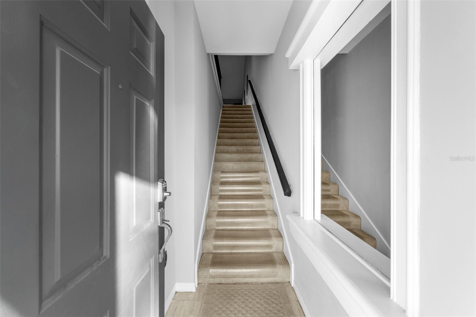 Listing photo id 8 for 1037 Normandy Trace Road 1037