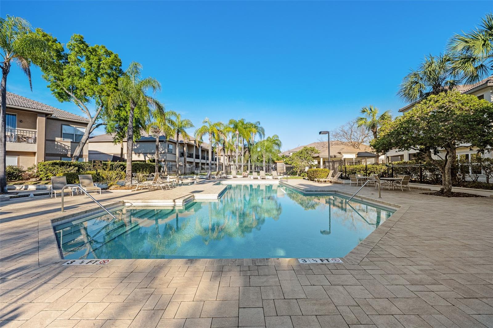 Listing photo id 40 for 1037 Normandy Trace Road 1037