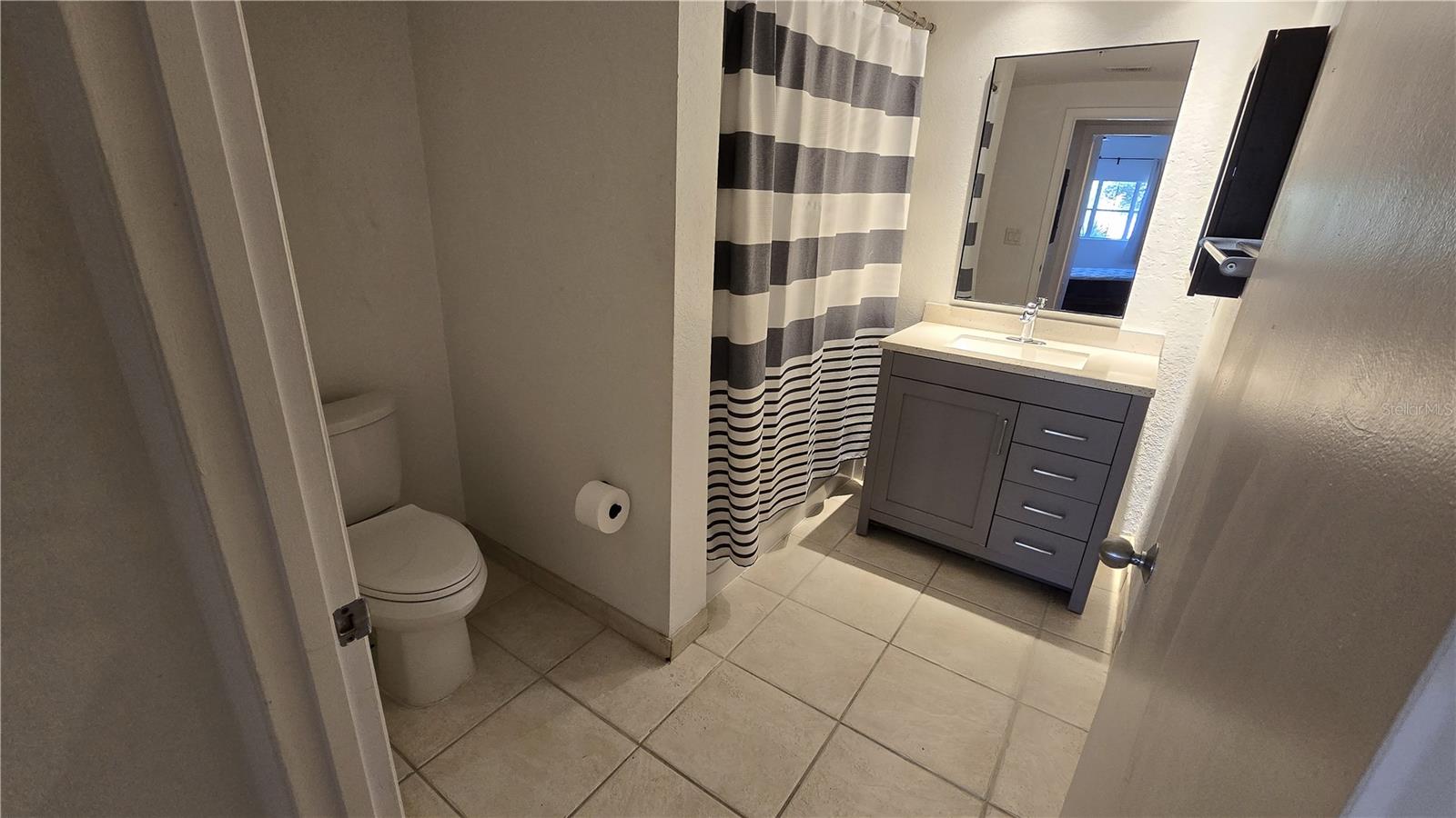 Image 18 of 54 For 520 Armenia Avenue 1238