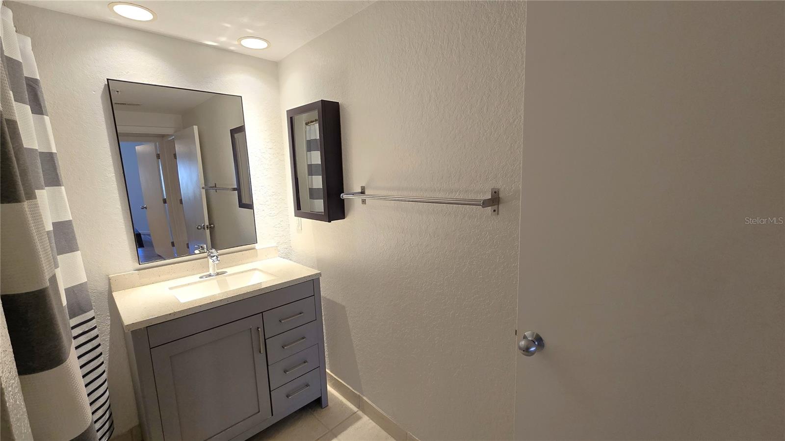 Image 20 of 54 For 520 Armenia Avenue 1238