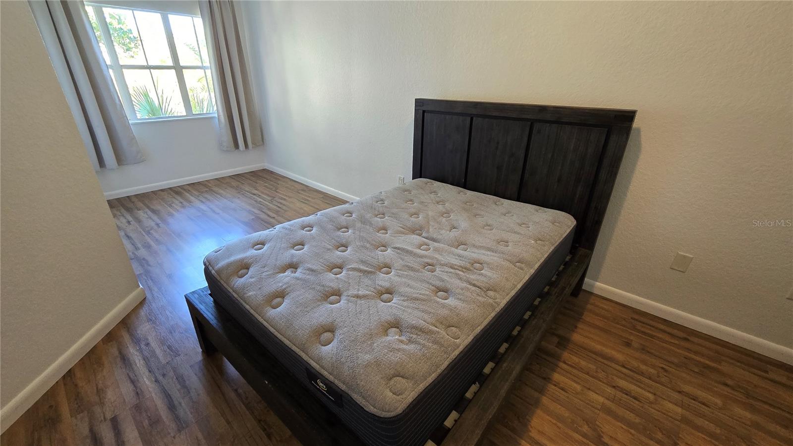 Image 24 of 54 For 520 Armenia Avenue 1238