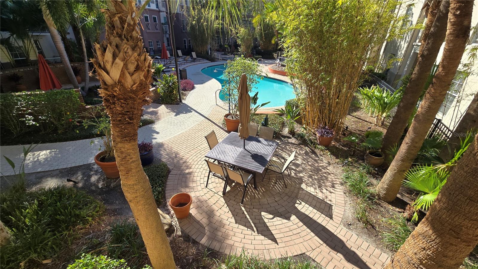 Image 38 of 54 For 520 Armenia Avenue 1238