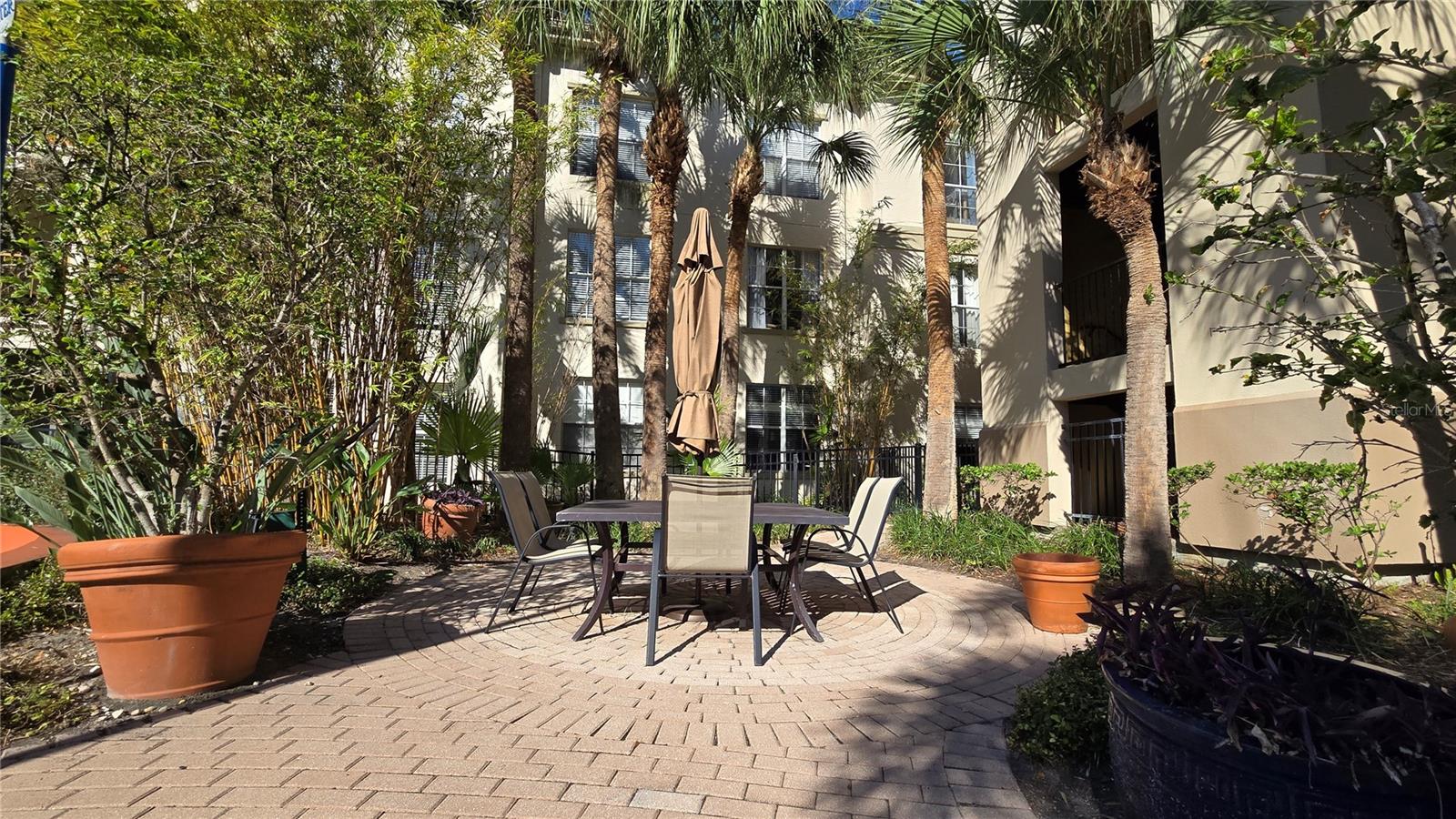 Image 41 of 54 For 520 Armenia Avenue 1238