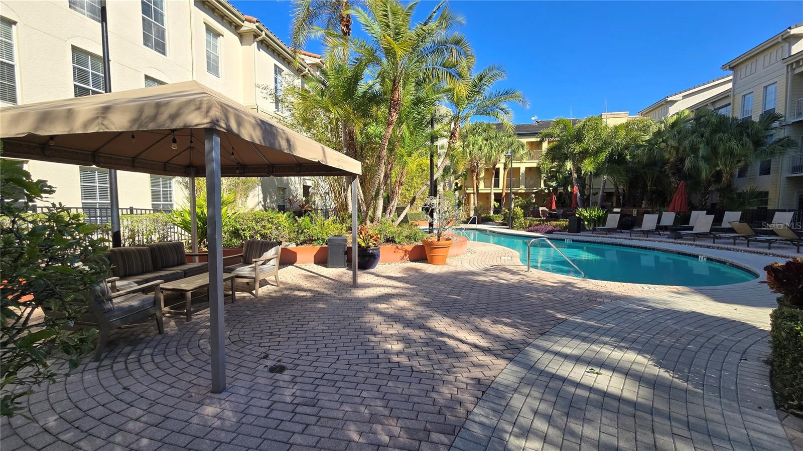 Image 47 of 54 For 520 Armenia Avenue 1238