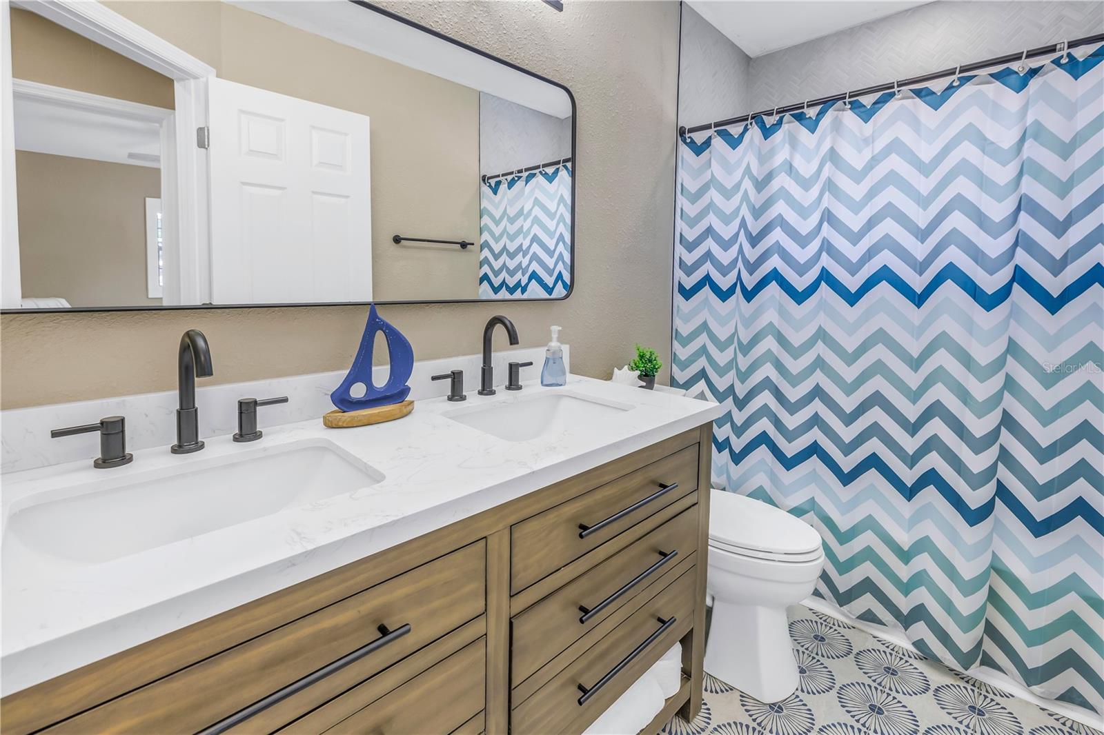 Image 16 of 33 For 14066 Marguerite Drive