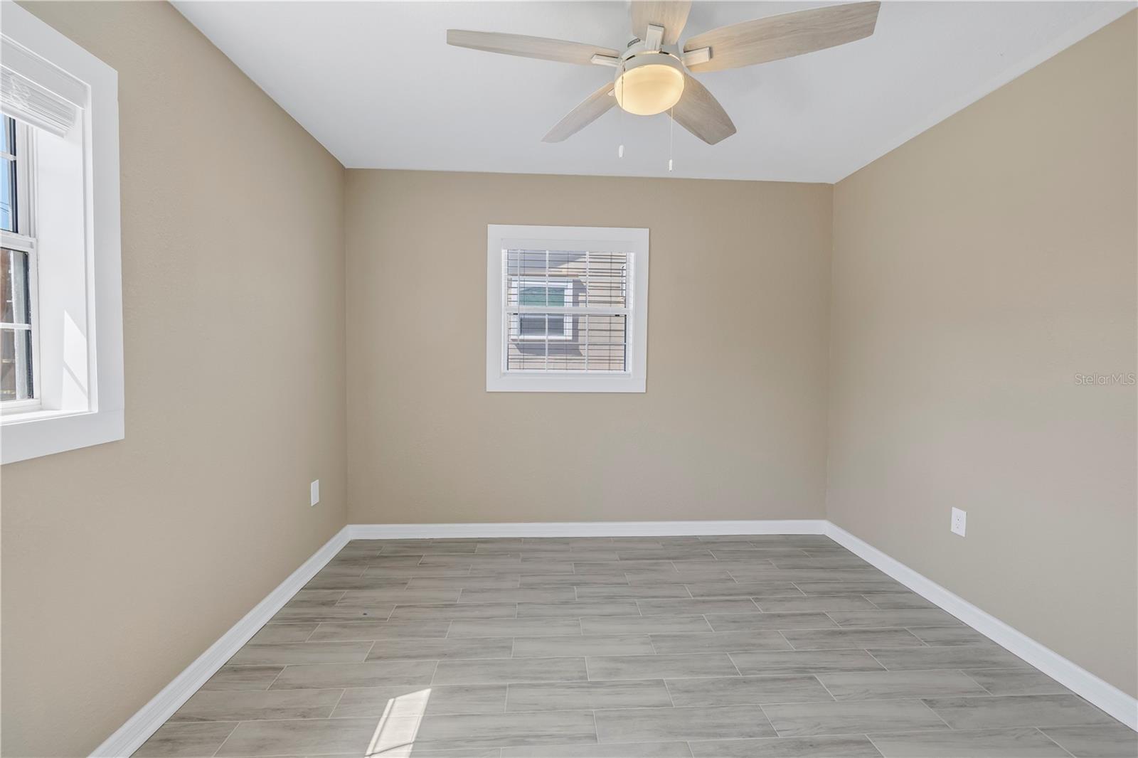 Image 18 of 33 For 14066 Marguerite Drive