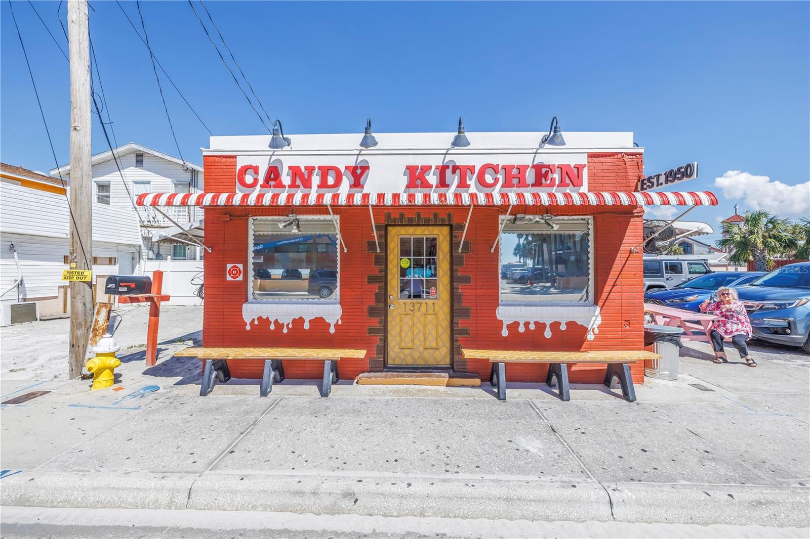 Image 32 of 33 For 14066 Marguerite Drive