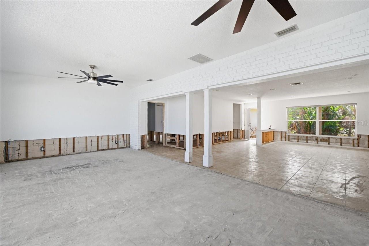 Image 17 of 41 For 411 55th Avenue