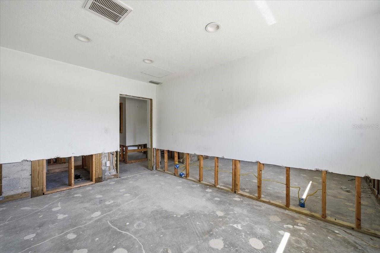 Image 37 of 41 For 411 55th Avenue