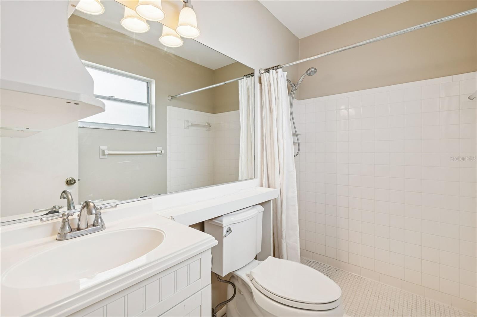 Image 20 of 74 For 4801 Ridge Point Drive