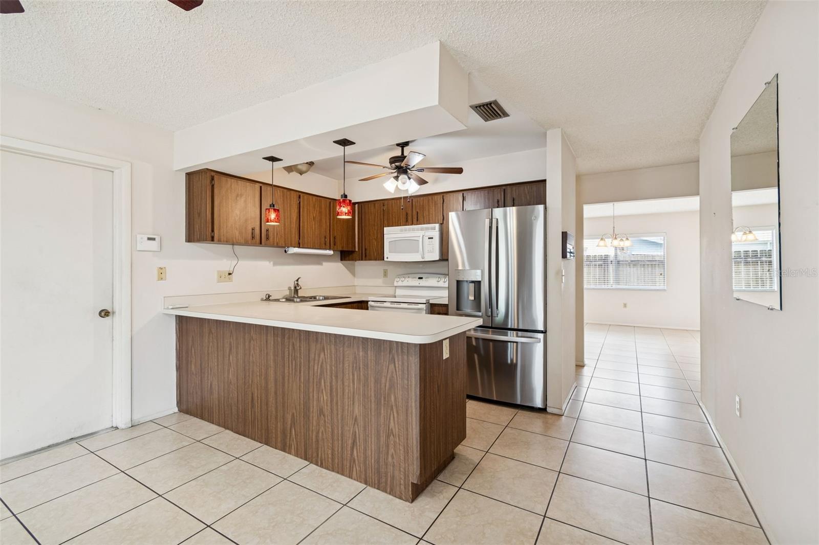 Image 8 of 74 For 4801 Ridge Point Drive