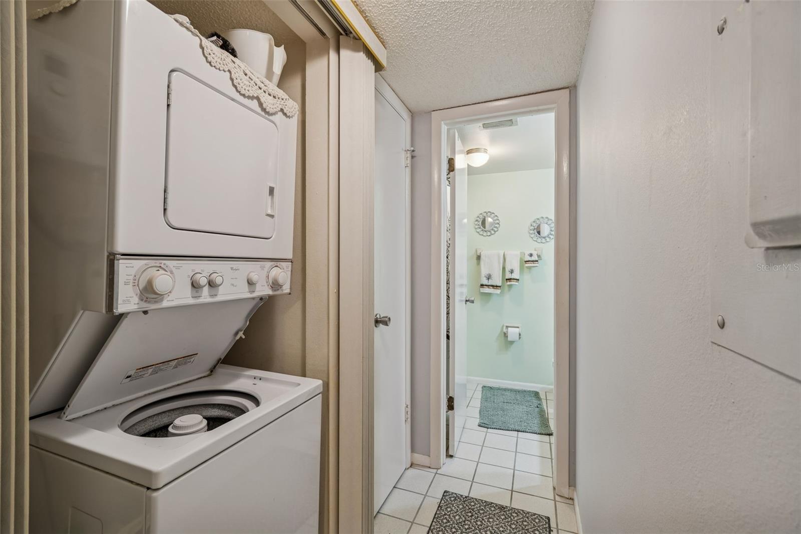 Image 29 of 59 For 4056 Passport Lane 102