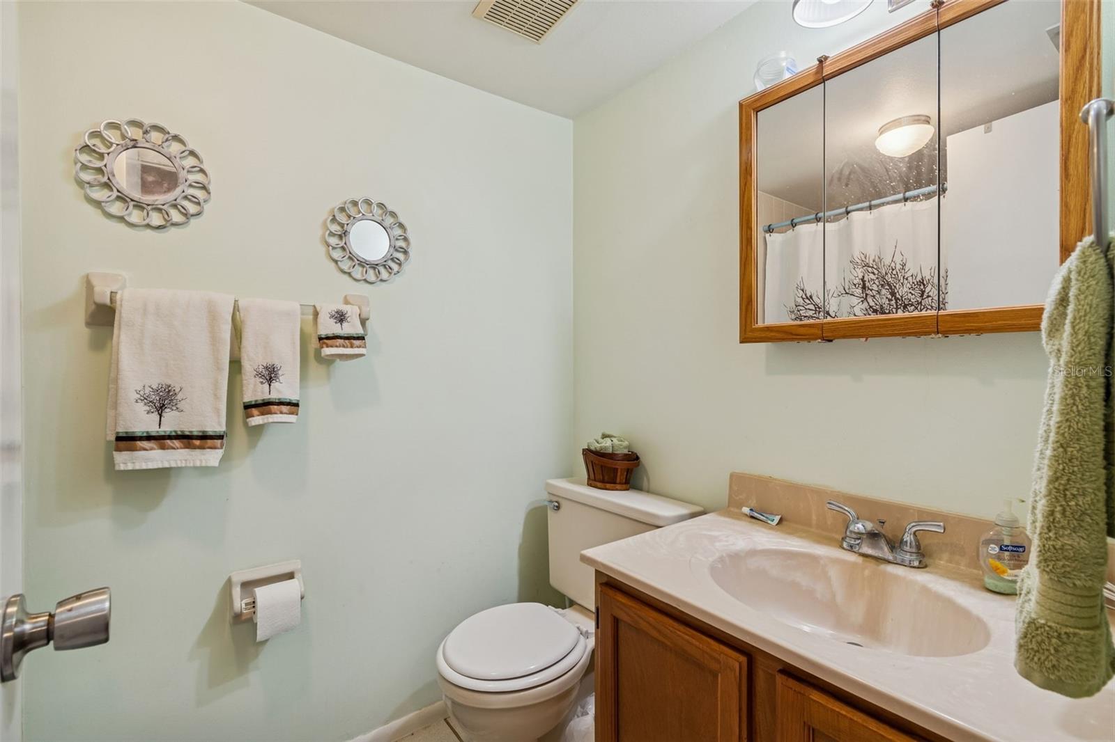 Image 31 of 59 For 4056 Passport Lane 102