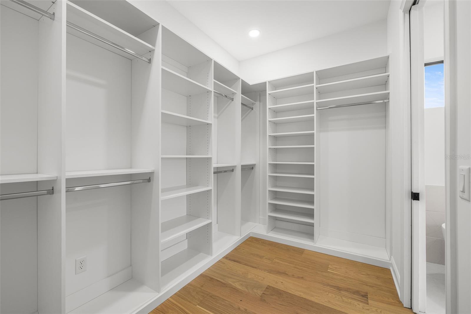 Image 21 of 26 For 4509 North A Street 1