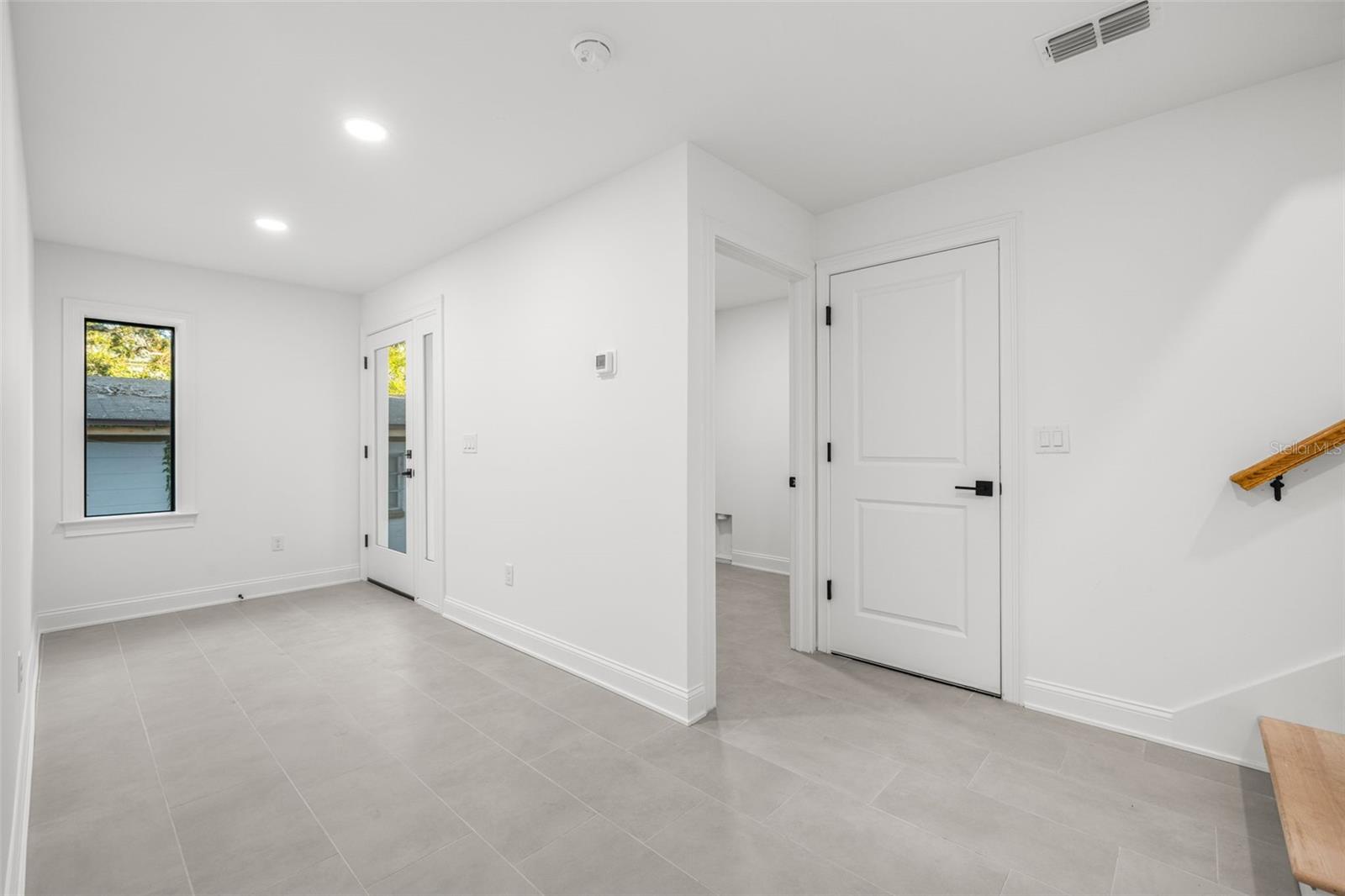 Image 3 of 26 For 4509 North A Street 1