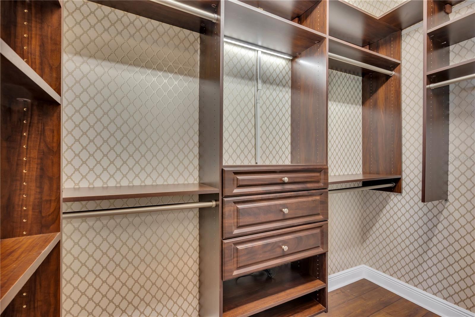 Listing photo id 23 for 16133 Coquina Bay Lane