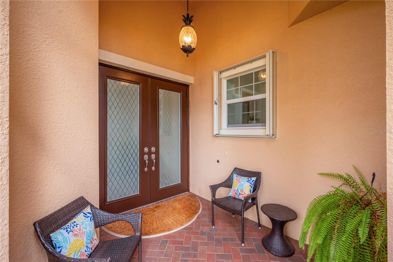 Listing photo id 4 for 16133 Coquina Bay Lane