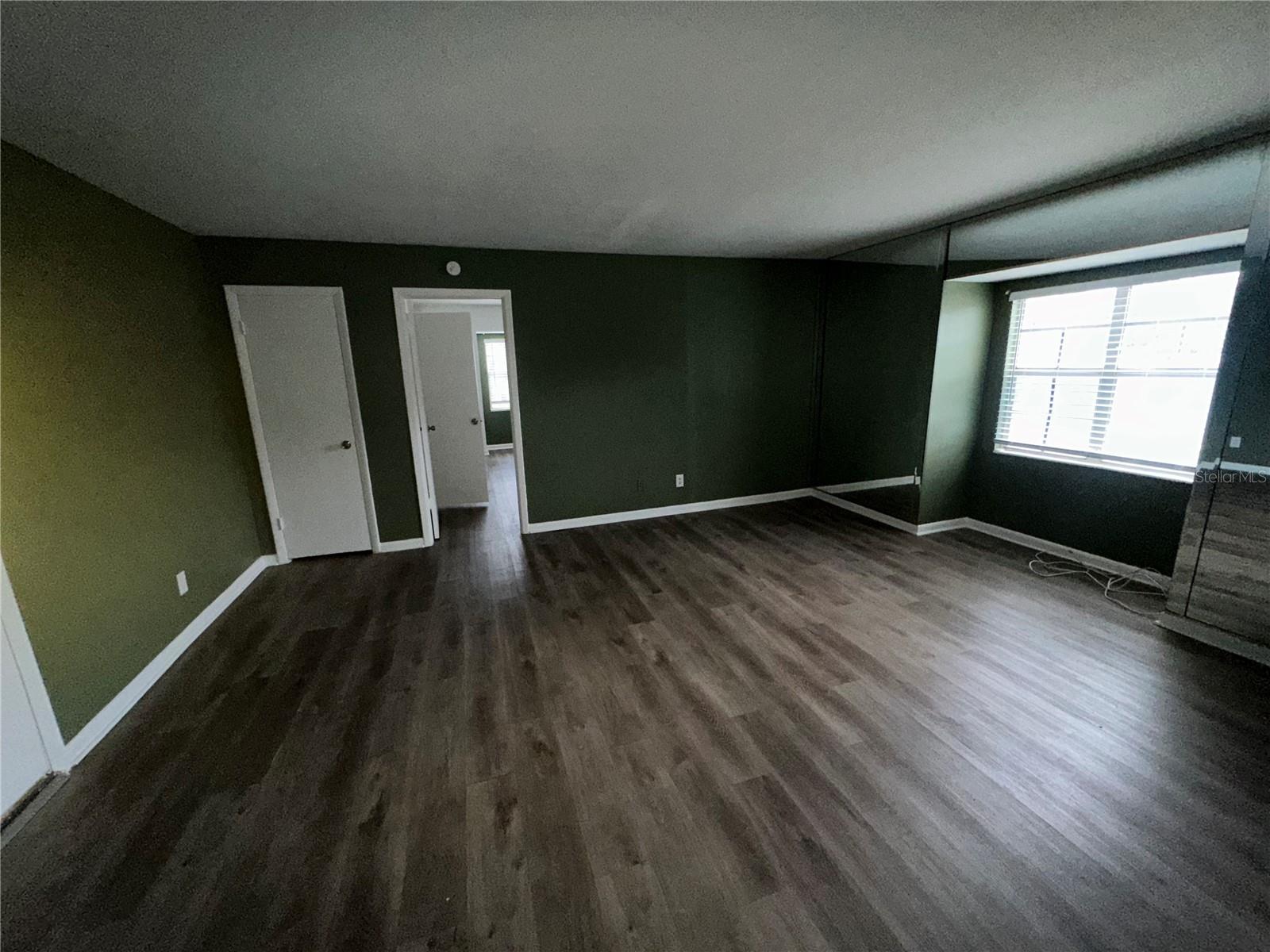 Image 4 of 14 For 4325 Bay To Bay Boulevard B