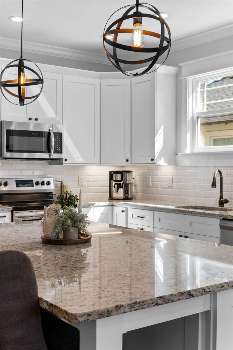 Image 21 of 67 For 1506 Knollwood Street