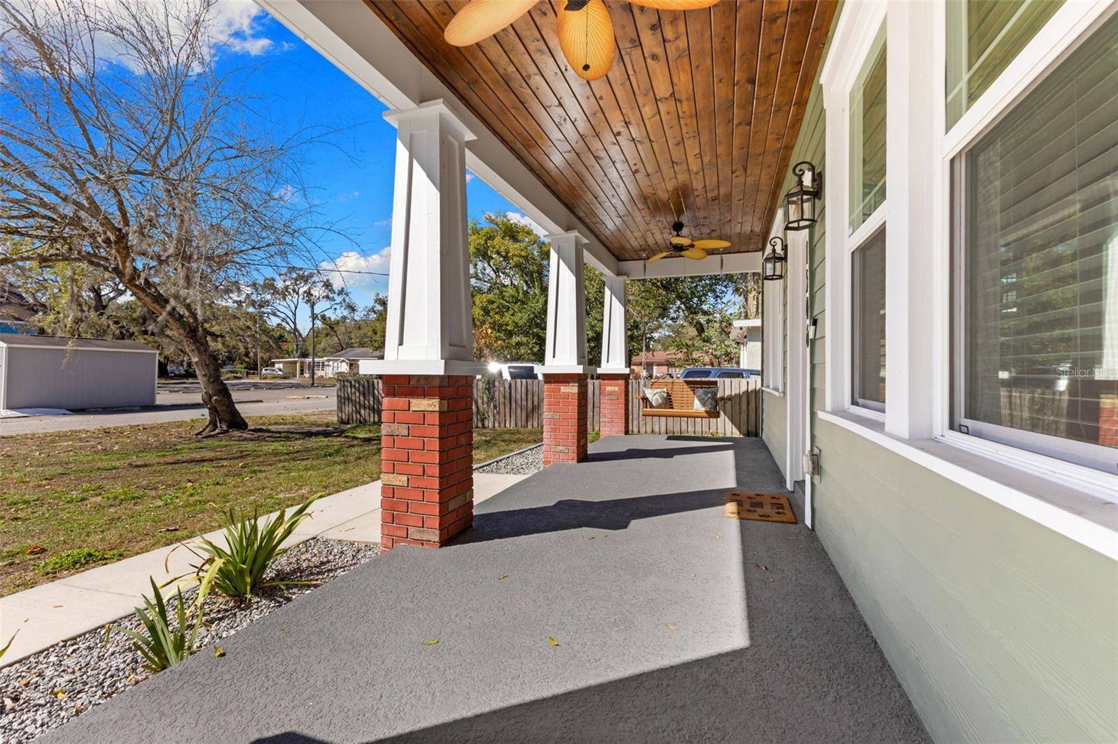 Image 37 of 67 For 1506 Knollwood Street