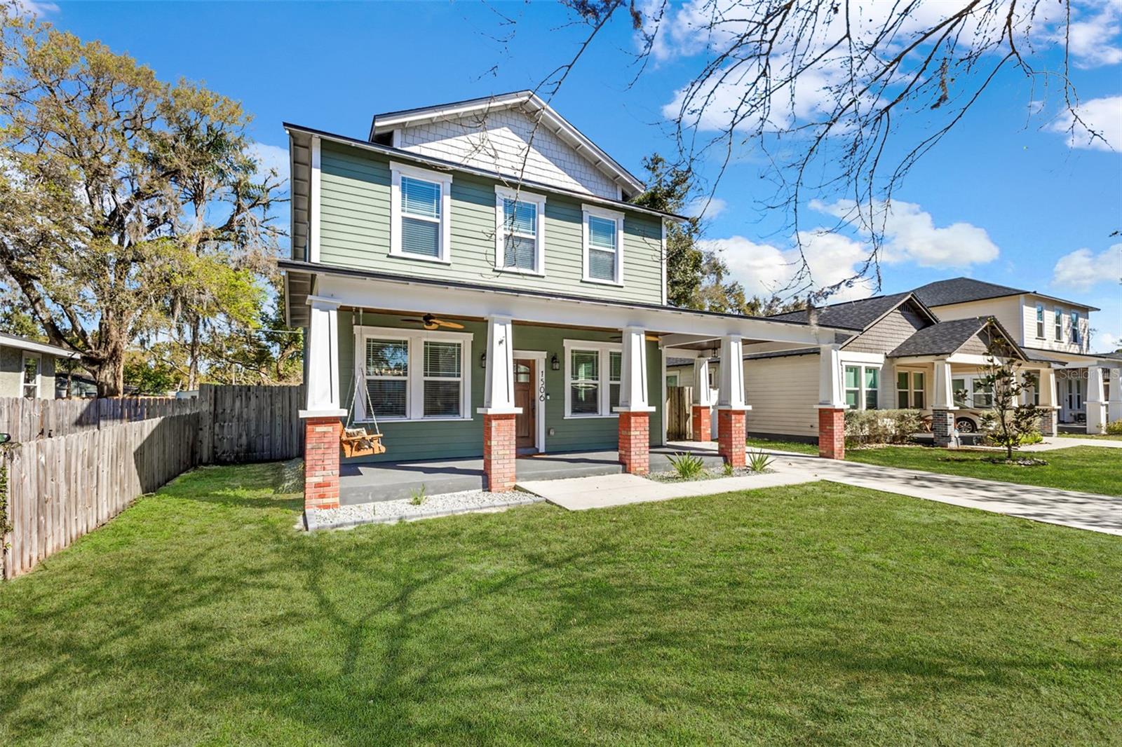 Image 5 of 67 For 1506 Knollwood Street