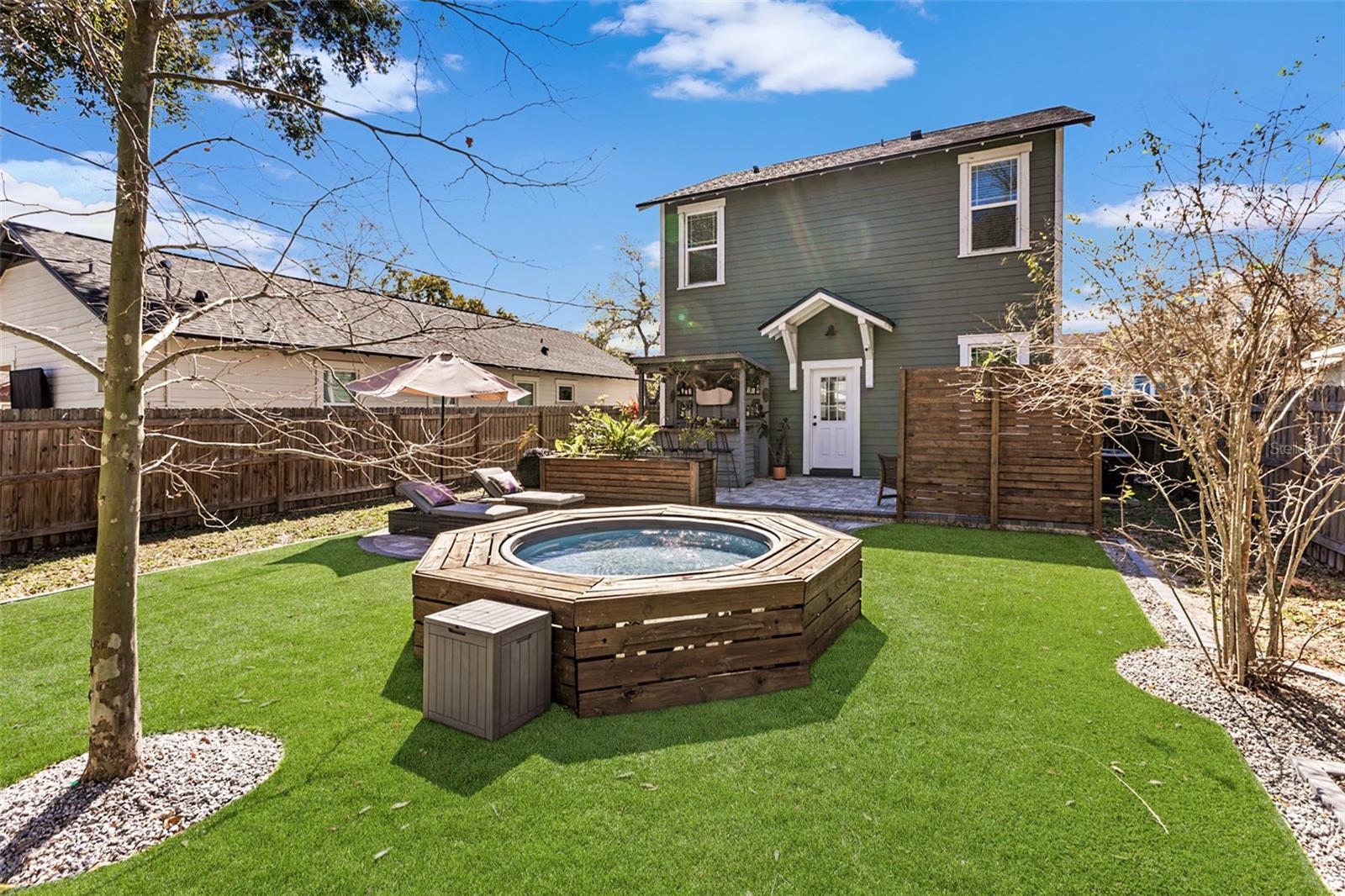 Image 57 of 67 For 1506 Knollwood Street