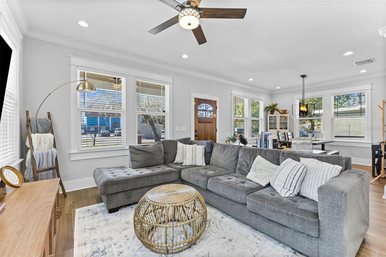 Image 6 of 67 For 1506 Knollwood Street